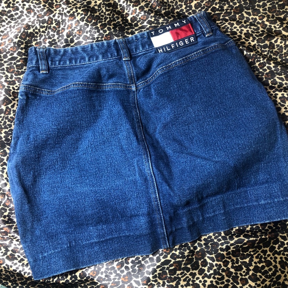Y2k Tommy Hilfiger Logo Patch Mini Skirt